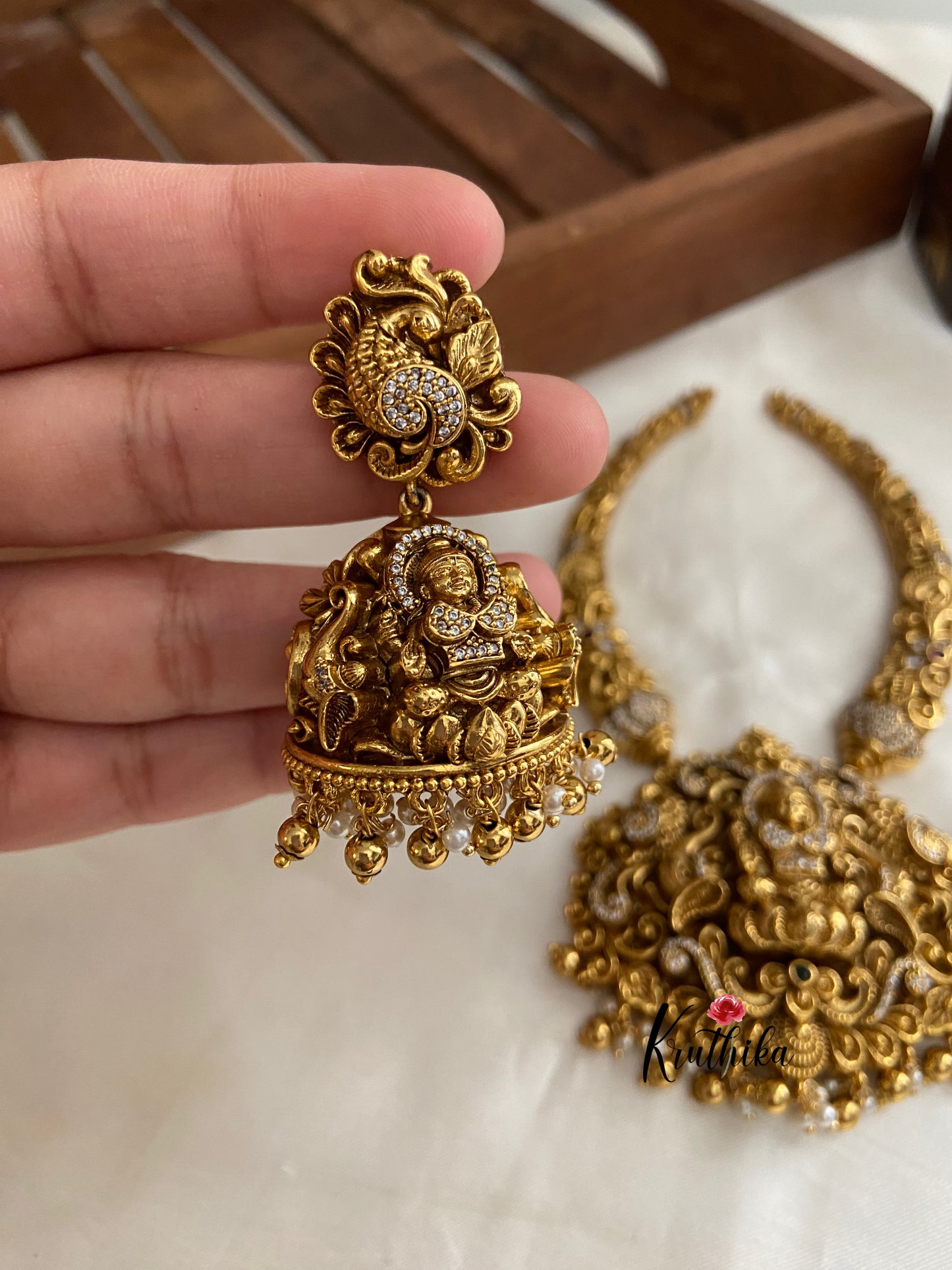 Premium polish Lakshmi devi pipe necklace NC753