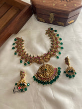 Jadau peacock patterned green beads necklace NC708