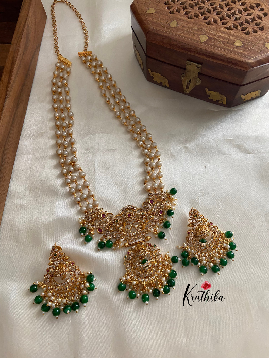Pearls haaram CZ pendant set with green bead drops LH312