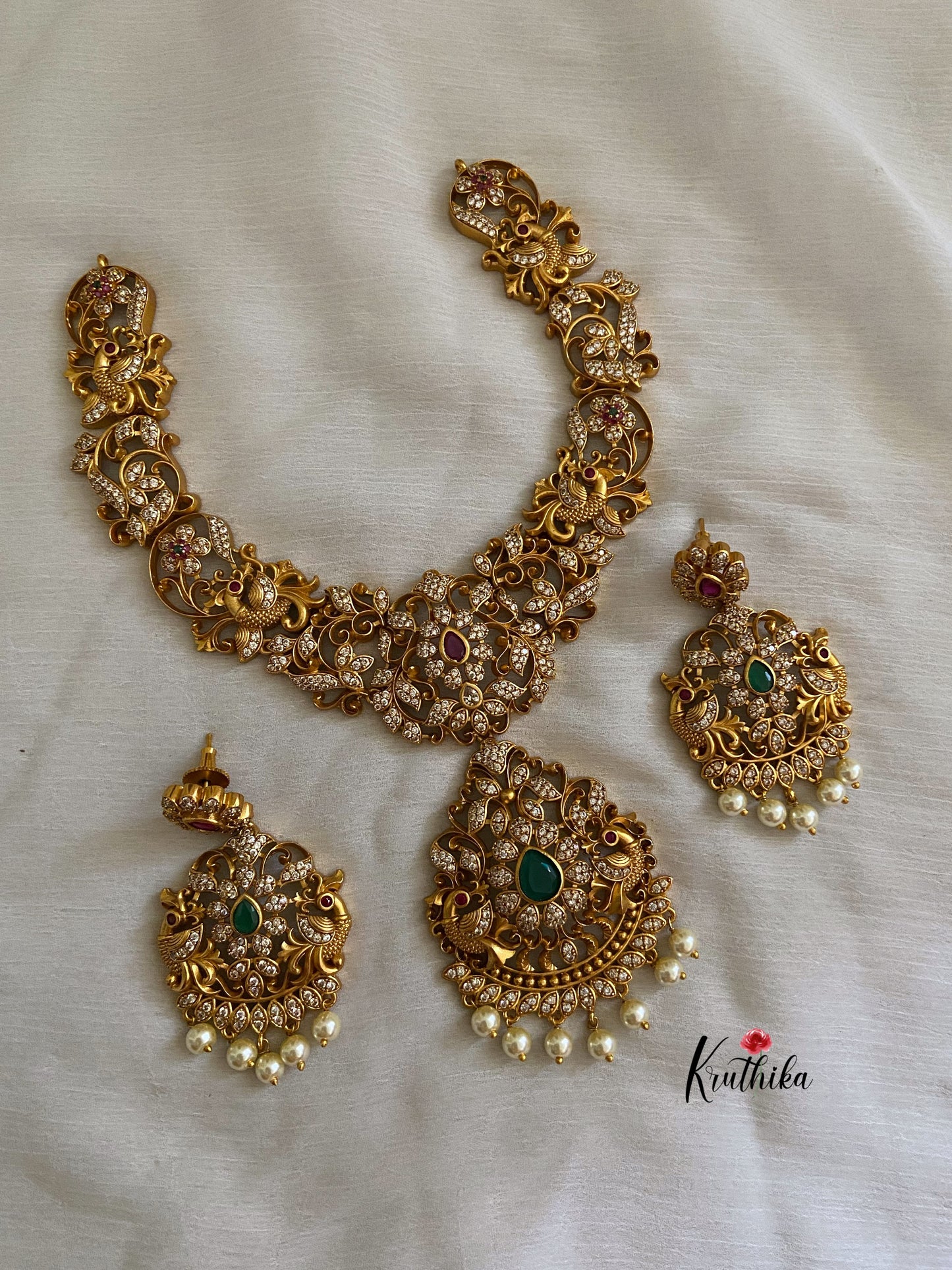 Cutwork flower necklace NC261