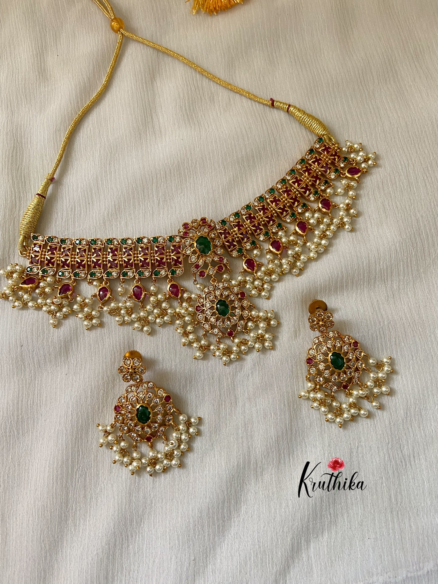 Beautiful Guttapoosalu kemp choker NC431