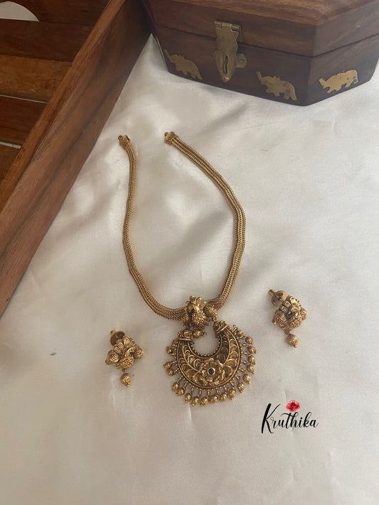 Simple peacock chandbali chain set NC746